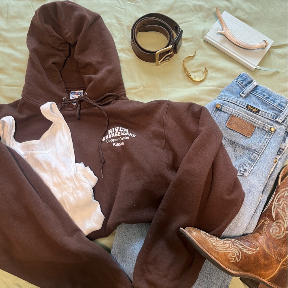 River Wrangler Alaska sweatshirt